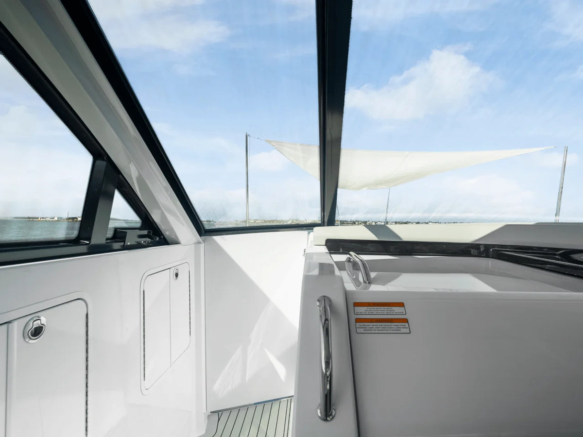 2027 Cruisers Yachts 50 GLS OB 50.0 feet, Clearwater, Florida #106