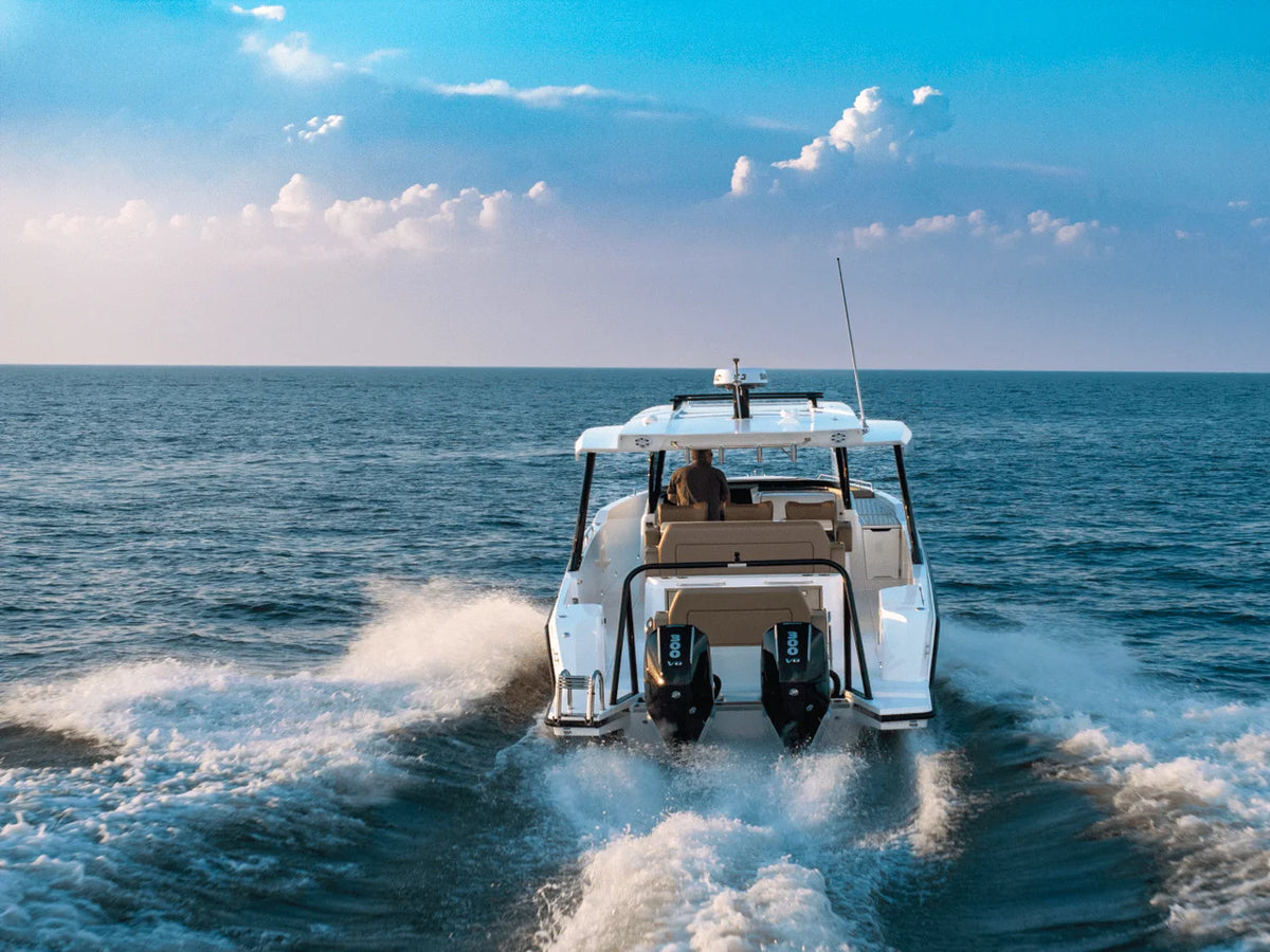 2027 Cruisers Yachts 38 VTR EC 38.0 feet, Clearwater, Florida #39