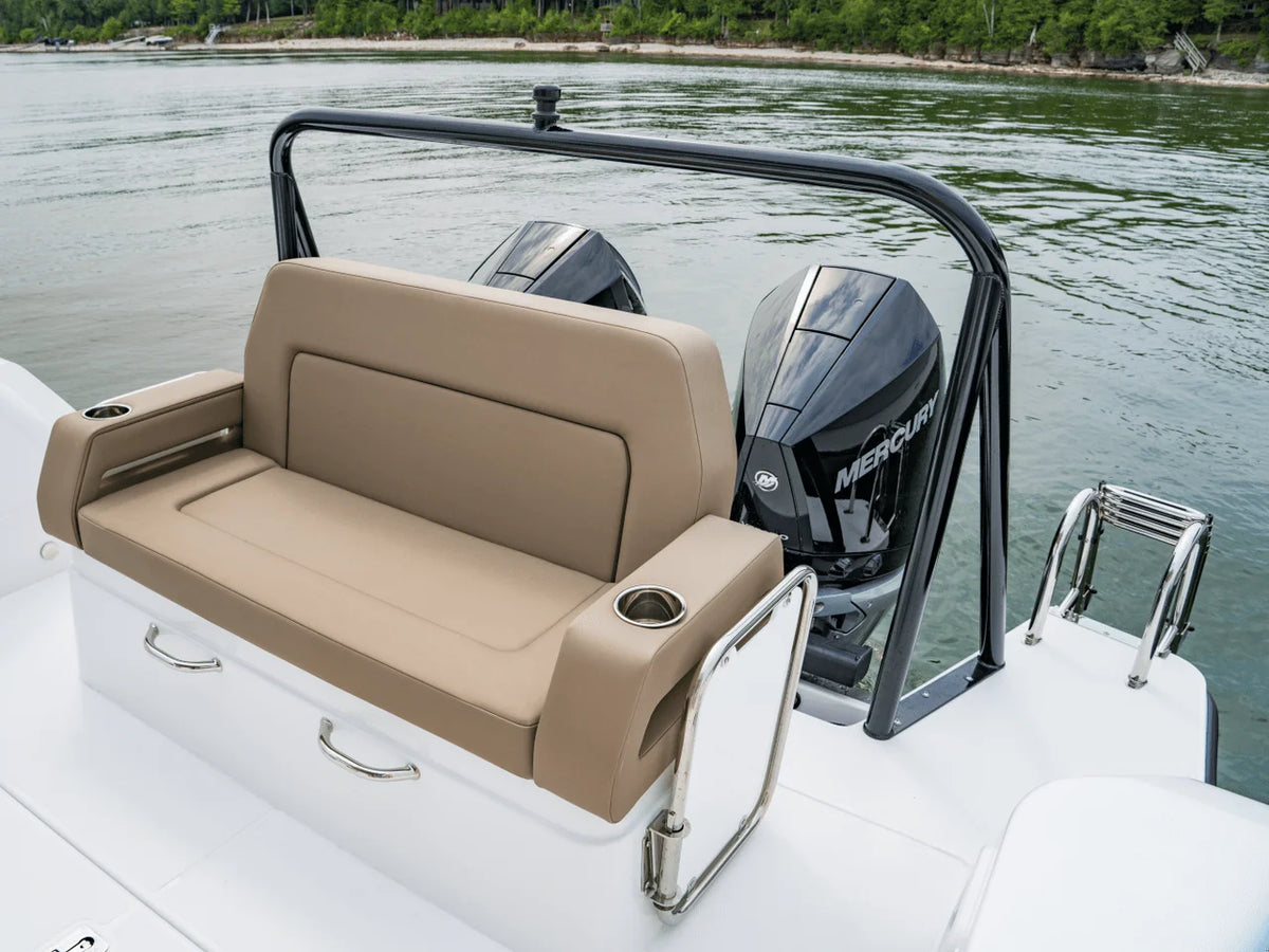 2027 Cruisers Yachts 38 VTR EC 38.0 feet, Clearwater, Florida #9