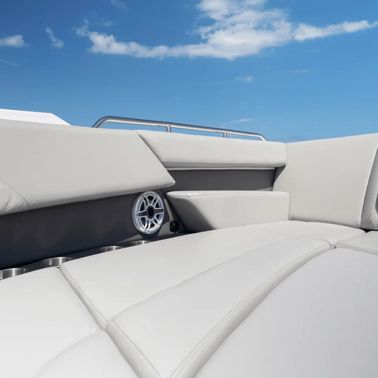 2027 Cruisers Yachts 50 GLS OB 50.0 feet, Clearwater, Florida #73