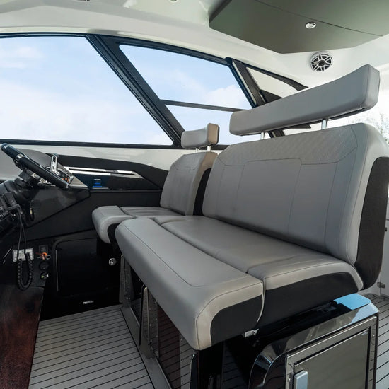2027 Cruisers Yachts 50 GLS OB 50.0 feet, Clearwater, Florida #100