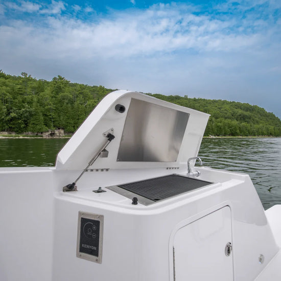 2027 Cruisers Yachts 38 VTR 38.0 feet, Clearwater, Florida #11