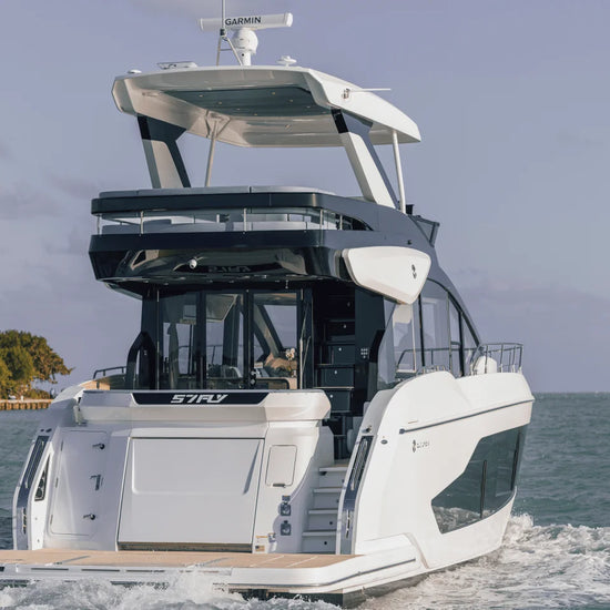 2027 Cruisers Yachts 57 FLY 57.0 feet, Clearwater, Florida #31