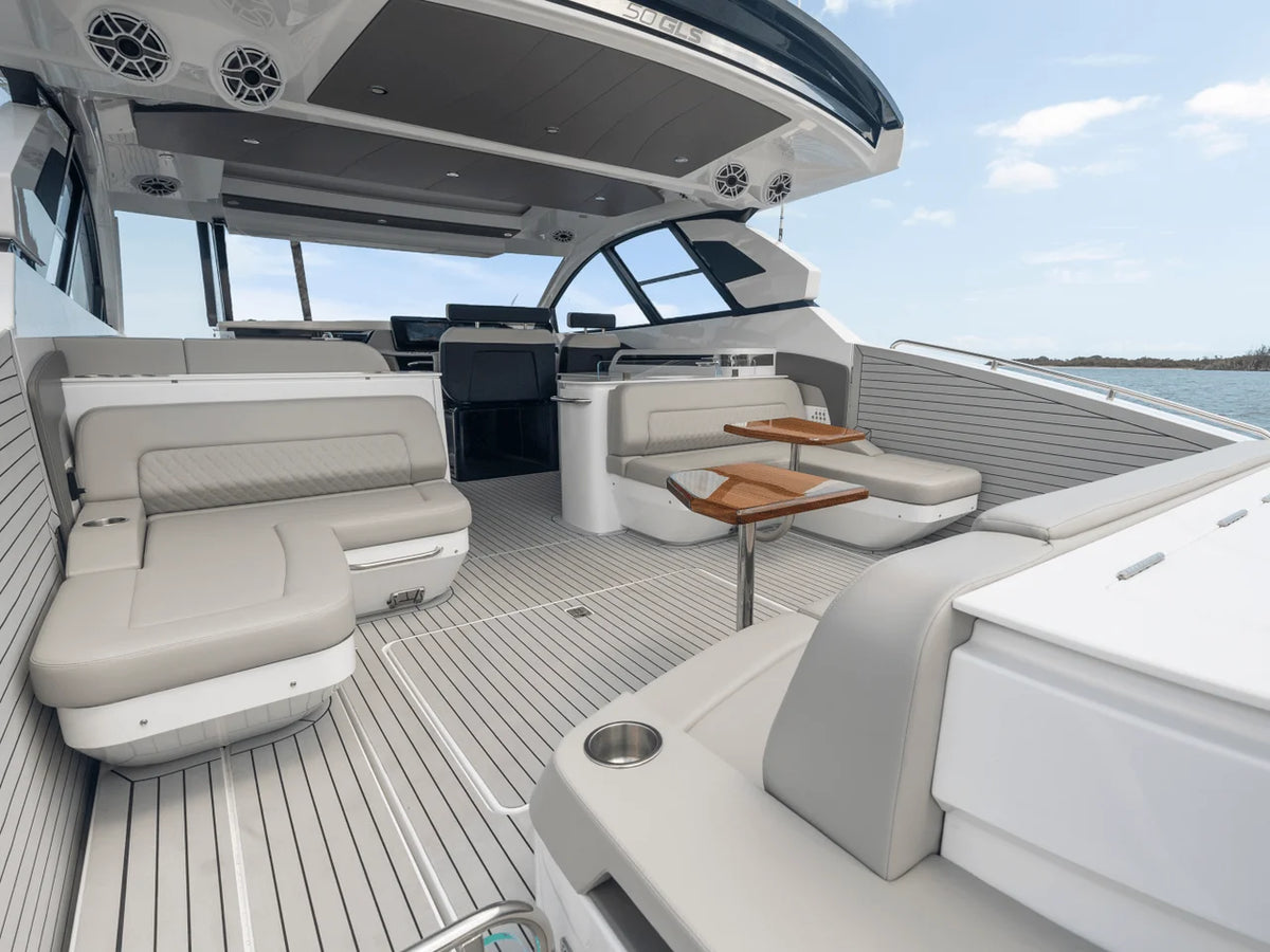 2027 Cruisers Yachts 50 GLS OB 50.0 feet, Clearwater, Florida #65