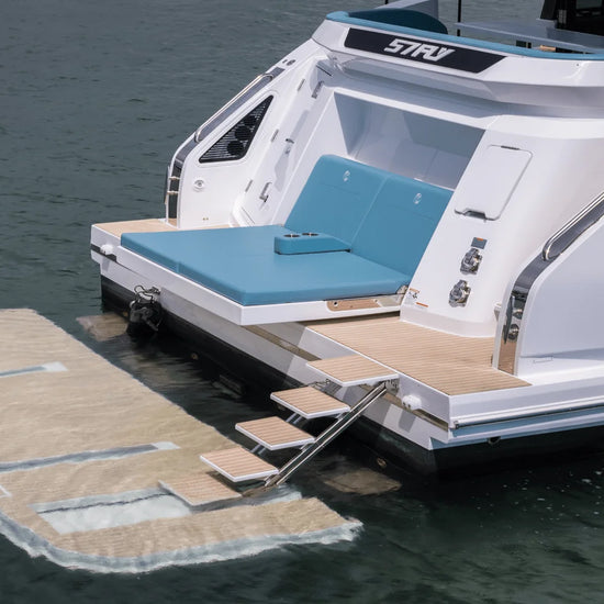 2026 Cruisers Yachts 57 FLY 57.0 feet, Clearwater, Florida #5