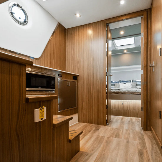 2027 Cruisers Yachts 50 GLS OB 50.0 feet, Clearwater, Florida #27