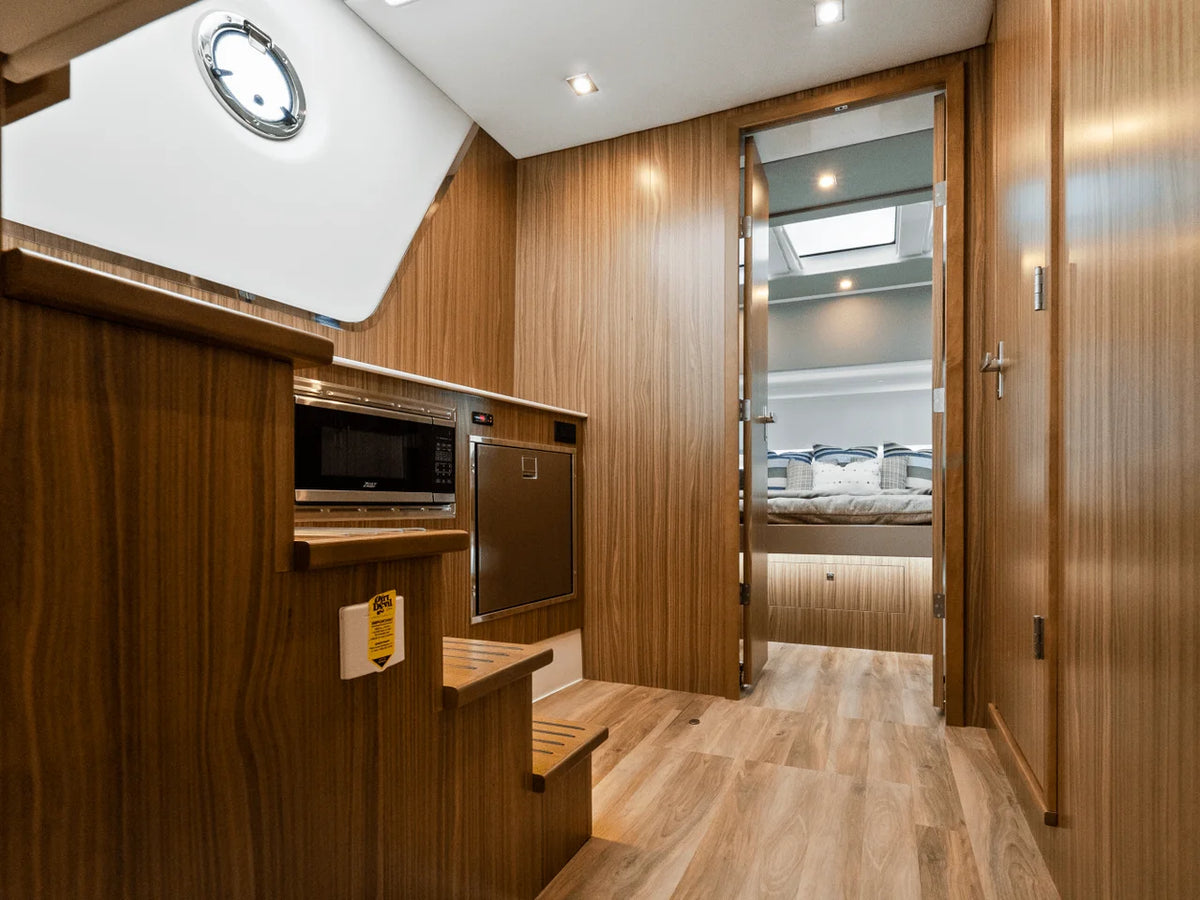 2027 Cruisers Yachts 50 GLS OB 50.0 feet, Clearwater, Florida #27