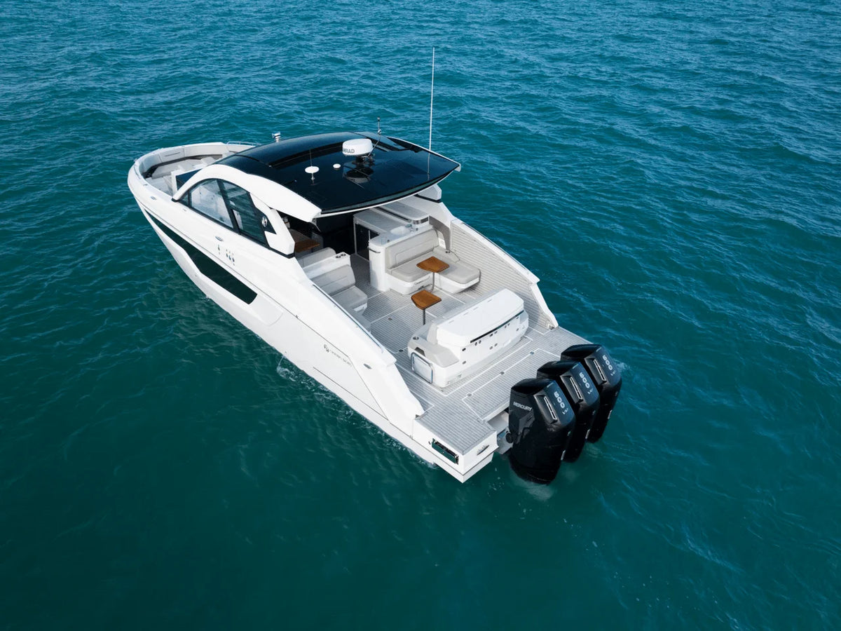 2027 Cruisers Yachts 50 GLS OB 50.0 feet, Clearwater, Florida #15