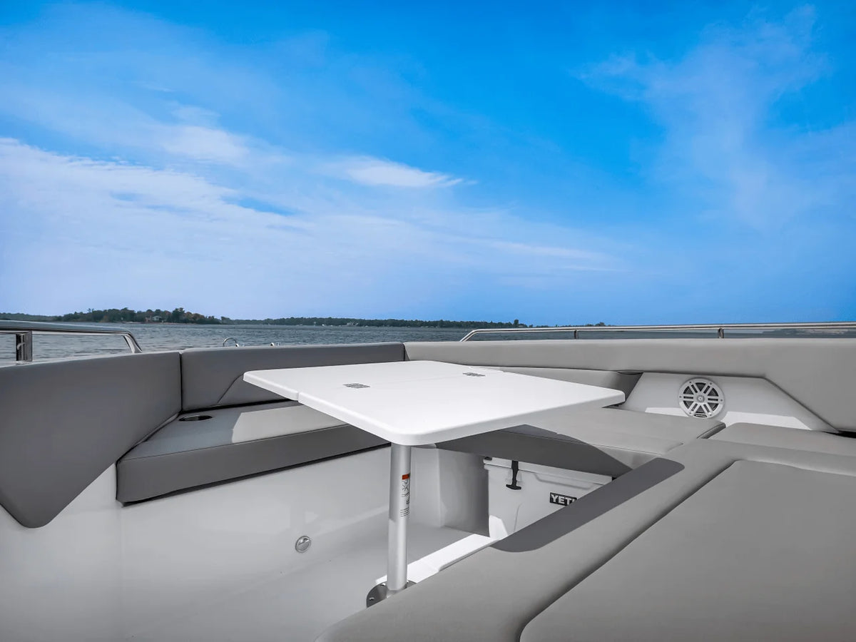 2027 Cruisers Yachts 38 VTR 38.0 feet, Clearwater, Florida #22