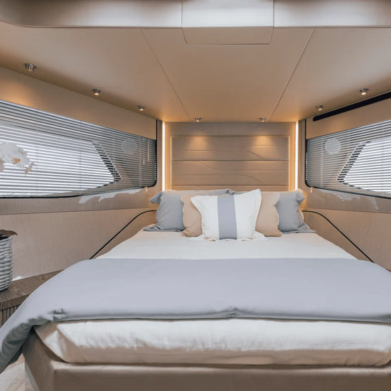 2027 Cruisers Yachts 57 FLY 57.0 feet, Clearwater, Florida #96