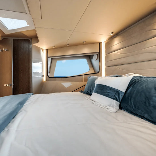 2026 Cruisers Yachts 57 FLY 57.0 feet, Clearwater, Florida #29