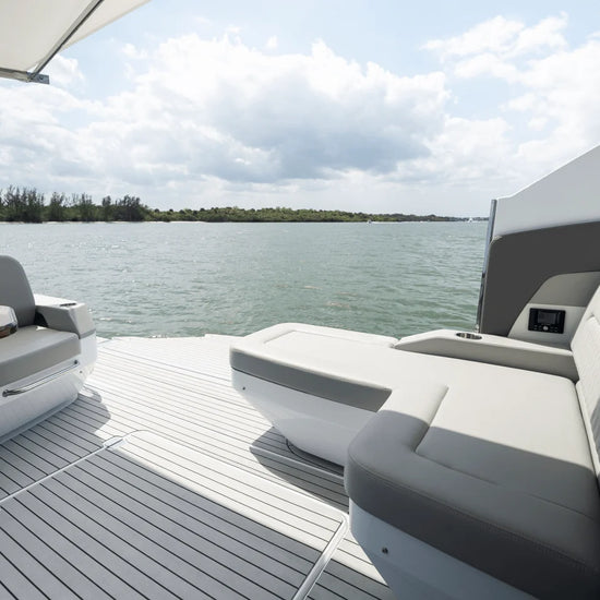 2027 Cruisers Yachts 50 GLS OB 50.0 feet, Clearwater, Florida #77