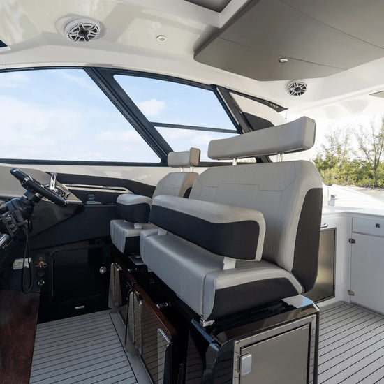 2027 Cruisers Yachts 50 GLS OB 50.0 feet, Clearwater, Florida #97