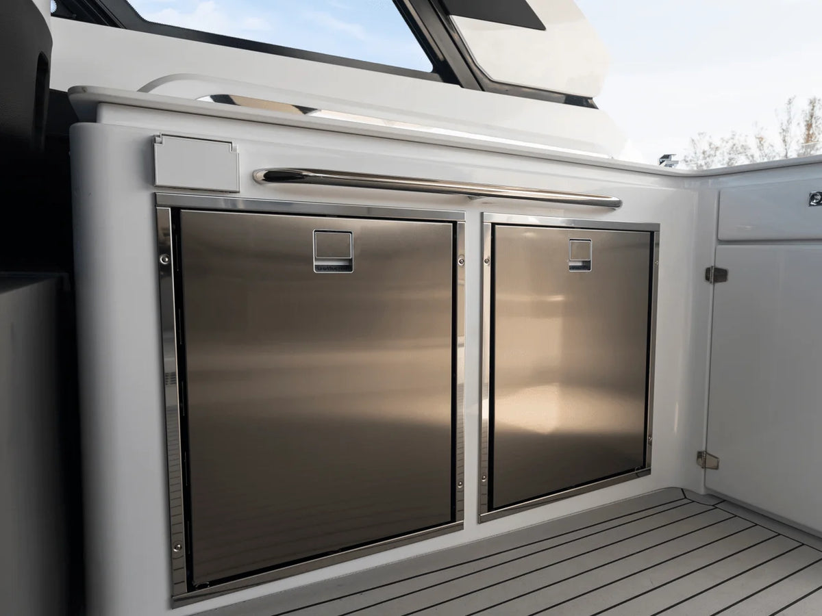 2027 Cruisers Yachts 50 GLS OB 50.0 feet, Clearwater, Florida #95