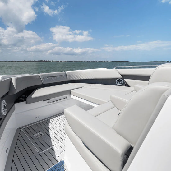 2027 Cruisers Yachts 50 GLS OB 50.0 feet, Clearwater, Florida #67