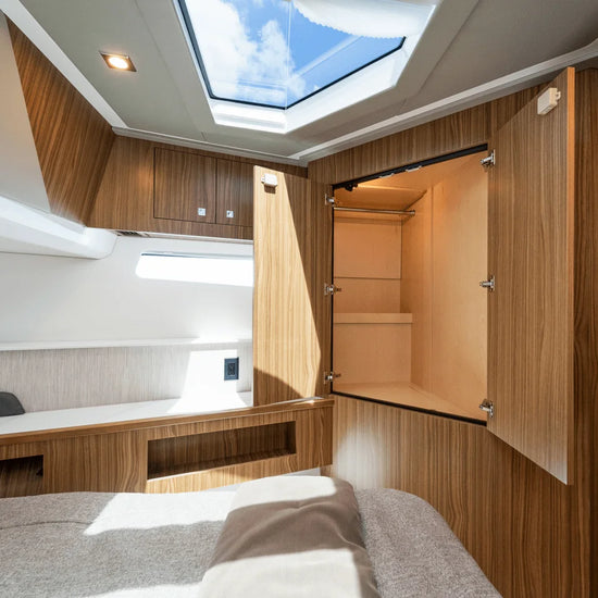 2027 Cruisers Yachts 50 GLS OB 50.0 feet, Clearwater, Florida #41