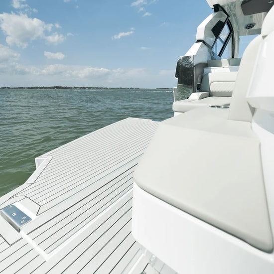 2027 Cruisers Yachts 50 GLS OB 50.0 feet, Clearwater, Florida #80